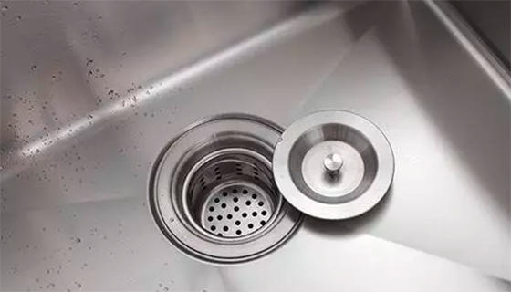 不銹鋼水槽生銹？原因竟然是這樣的